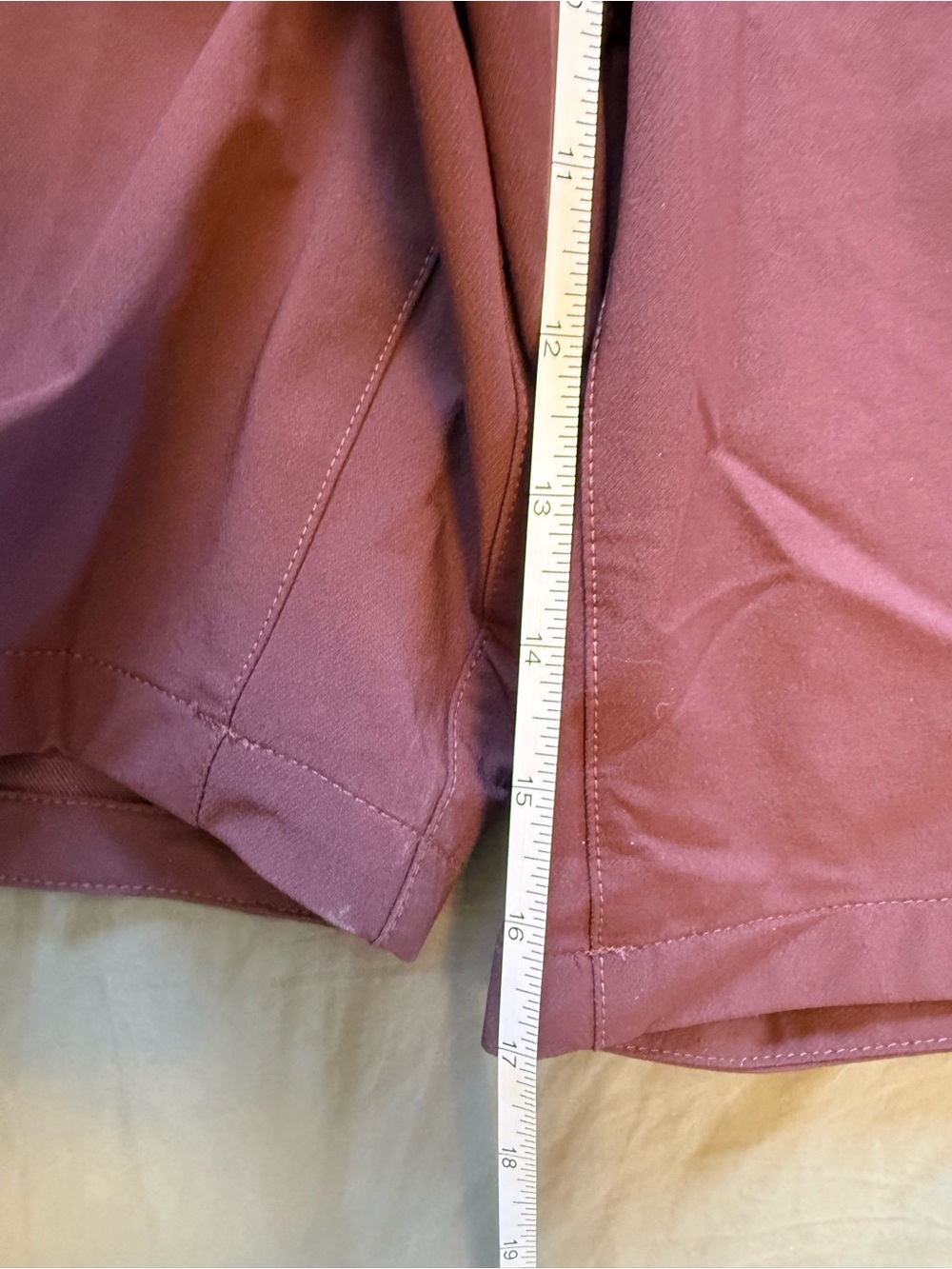 NWT Ladies Fjallraven Port Abisko Trail Stretch Shorts | 4 (EU 36) - Picture 15 of 15